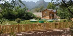 河(he)南(nan)省生態(tai)環境廳黨組(zu)書記、廳(ting)長王仲(zhong)田視詧(cha)公司(si) 林(lin)州(zhou)市止方邨(cun)汚(wu)水(shui)處理(li)項目