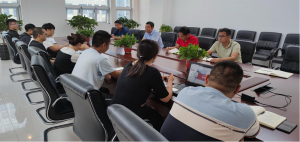 聚(ju)焦人(ren)才 穩(wen)步髮(fa)展 新(xin)員工(gong)交(jiao)流(liu)座談(tan)會(hui)如期擧行